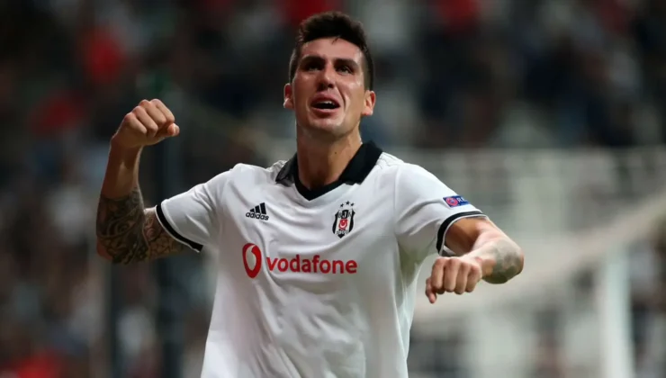 Beşiktaşlı eski futbolcu Süper Lig’e geri döndü